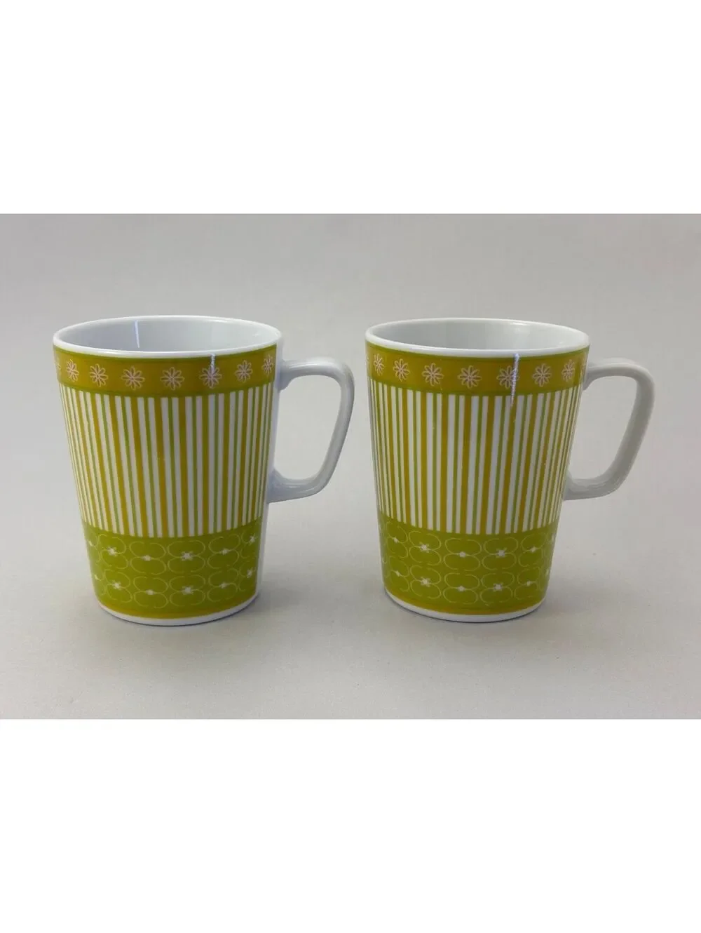 IKEA Retro Green Patterned Ceramic Coffee Mugs Set of 2